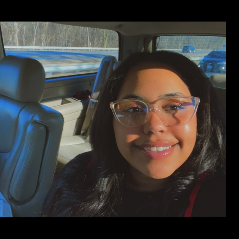 Meet your Posher, Tori